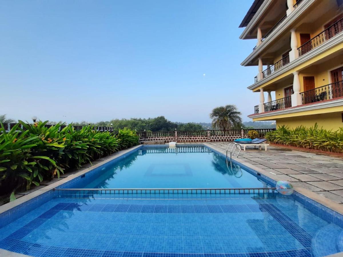 Crystal Serenity Boutique Resort Mandrem Ngoại thất bức ảnh